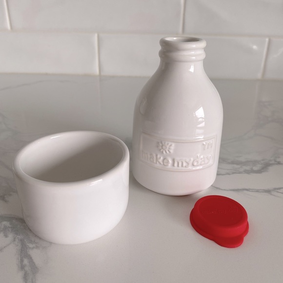 Make My Day Retro Milk Bottle & Sugar Set - Picture 3 of 6